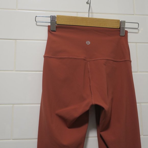 Lululemon Wunder Under High Rise Tight 25" legging Luxtreme cranberry Pink sz 2 - Picture 4 of 12